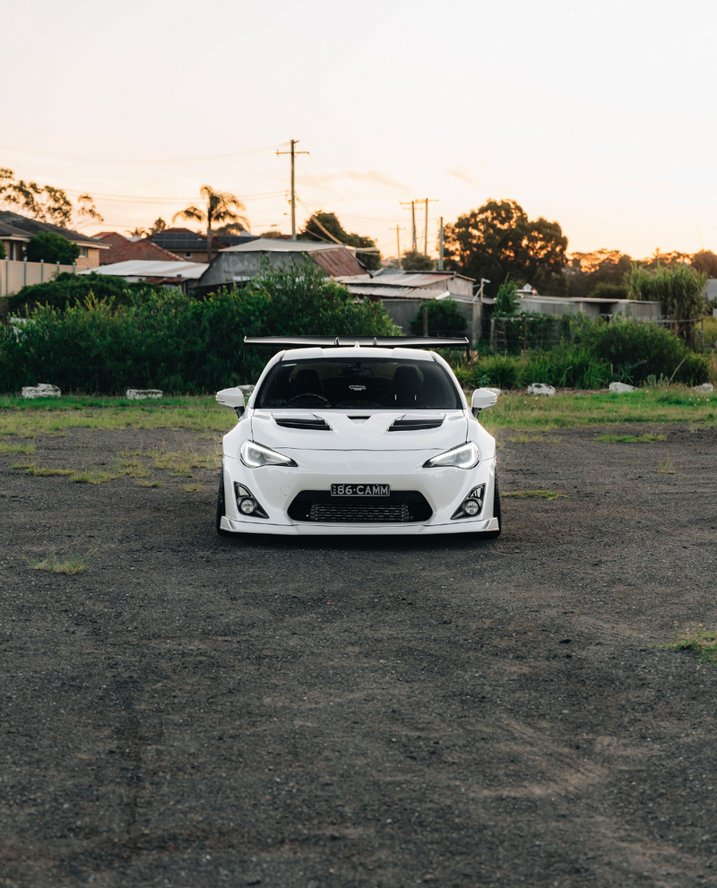 Varis V2 Style Vented Cooling Bonnet - Toyota 86 ZN6/Subaru BRZ ZC6