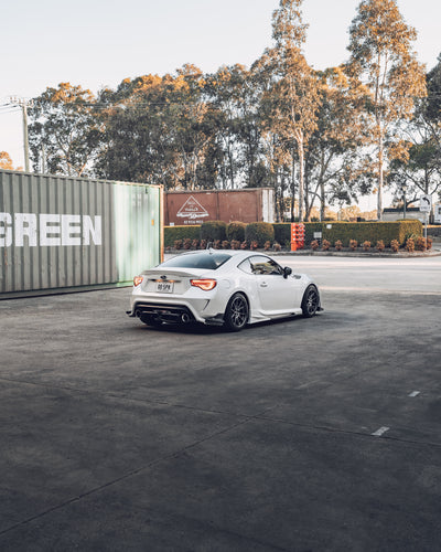 Varis Arising-II Style Rear Bumper Air Shrouds - Toyota 86 ZN6/Subaru BRZ ZC6
