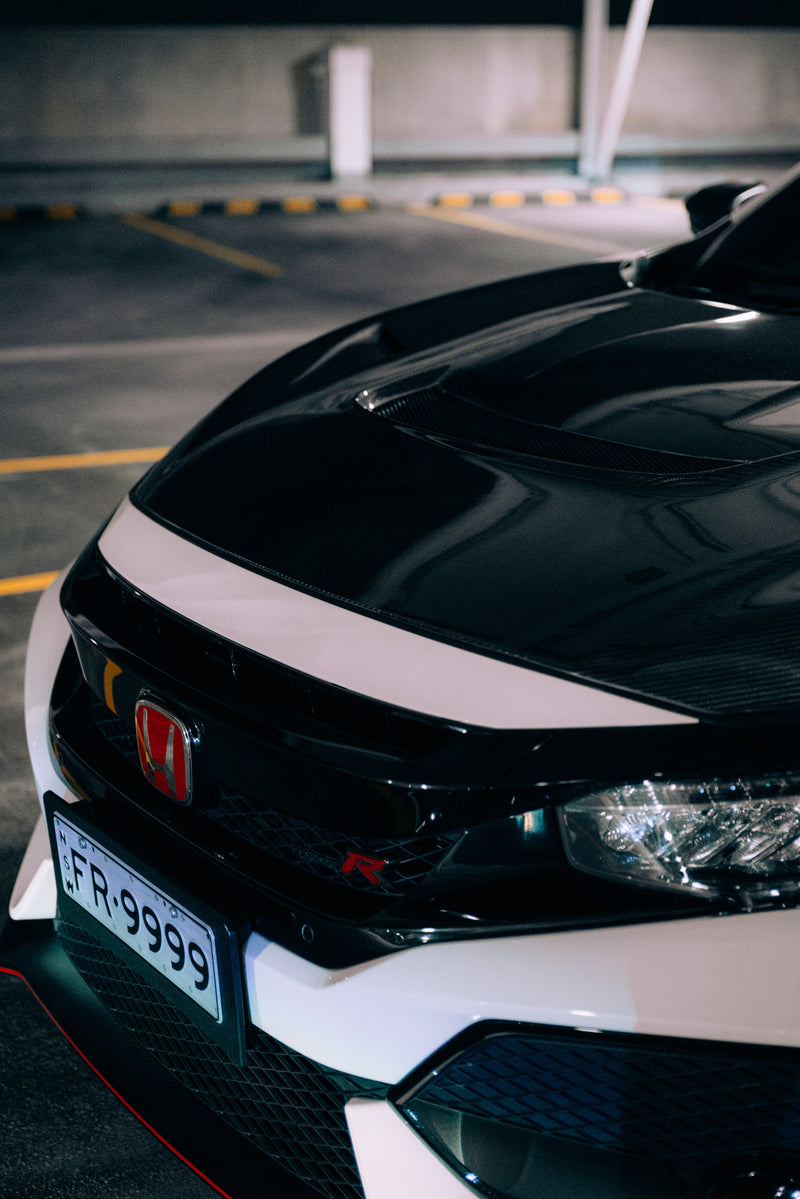 Varis Arising-II Style Cooling Bonnet - Honda Civic Type-R (FK8)